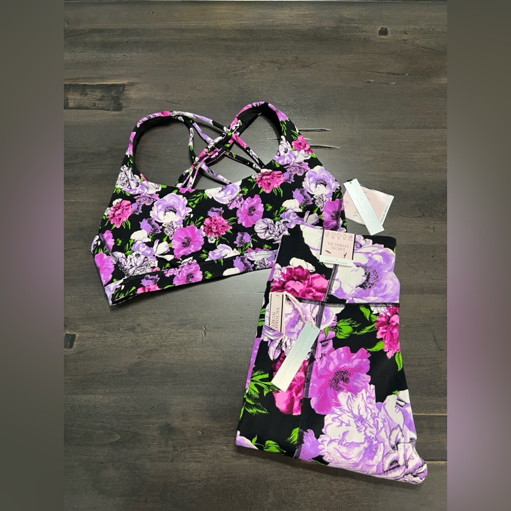 Victoria’s Secret Incredible Essential Legging 6 & Strappy Back Sport Bra M Set